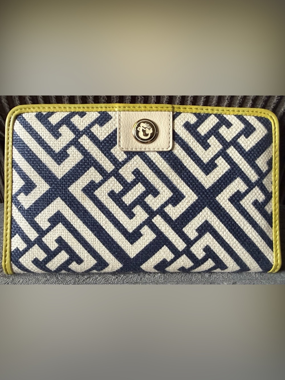 Spartina 449 Navy and White Geometric Zip Wallet with Lime Green Trim